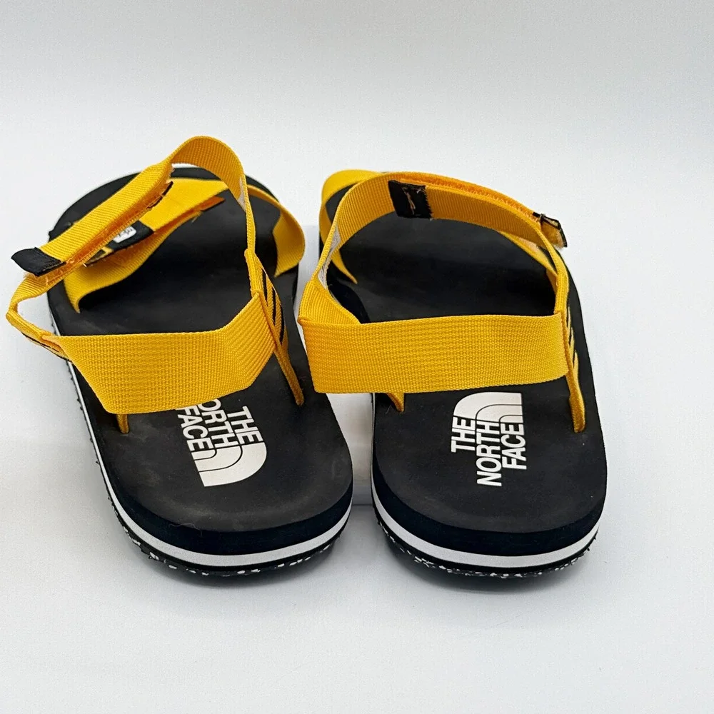 The North Face Skeena Strap Sandal Size 11 Men Gold/Black - NEW no box